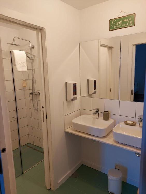 Quinta Da Quinhas Villa Vila Praia de Ancora Ruang foto